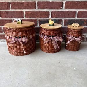 Farmhouse Canister Baskets Set w/Lids & Plastic Liners, 6 pcs.